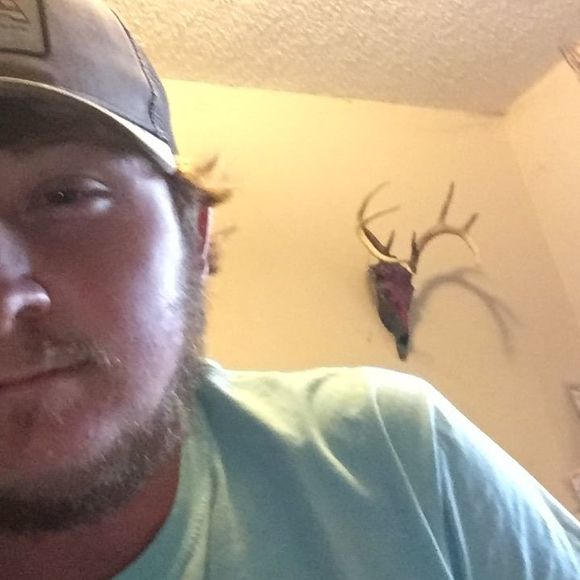 Meet your Posher, Joshua - Picture 1 of 1